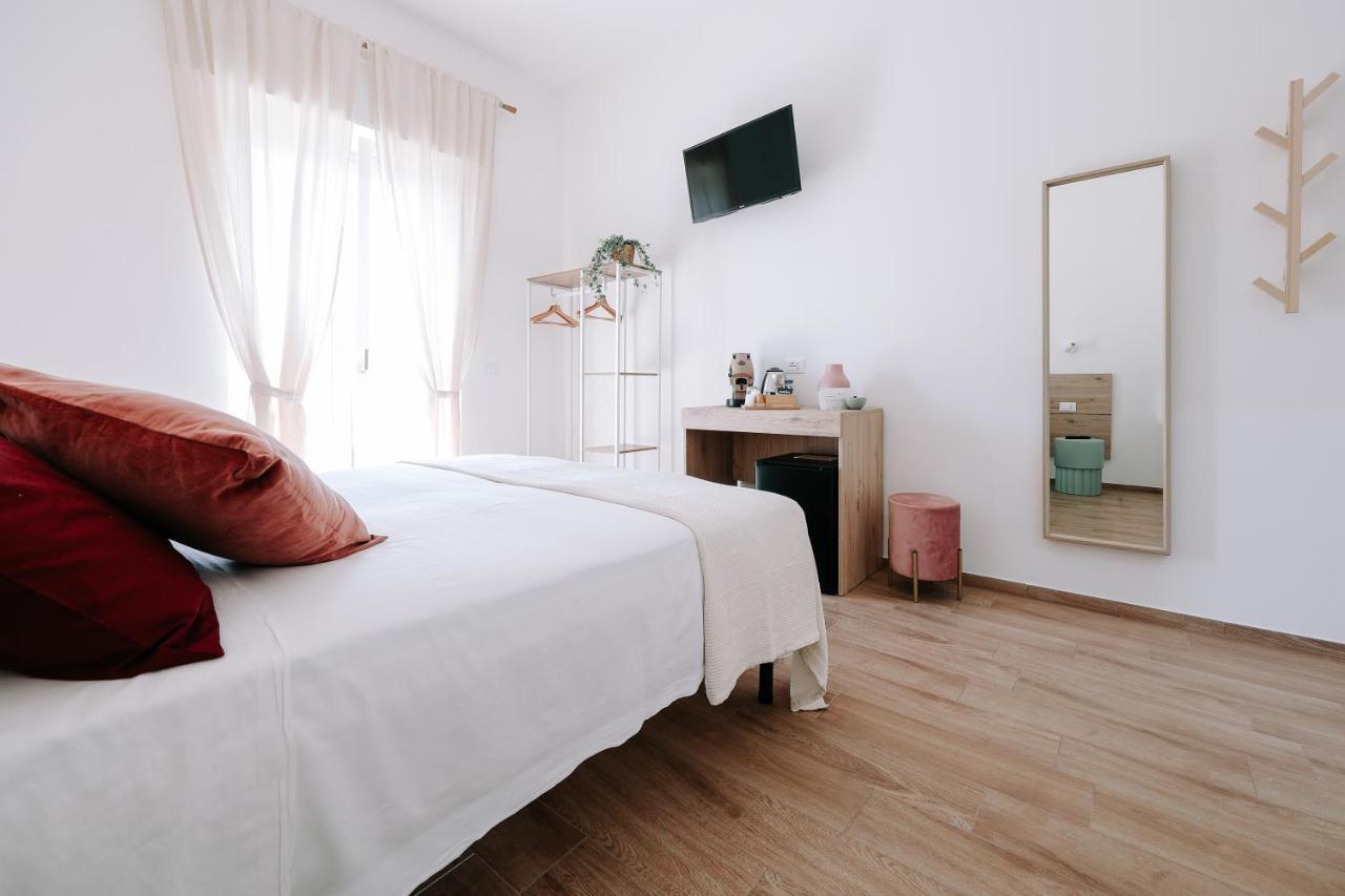 Primo Rent Room เมซานเย ภายนอก รูปภาพ