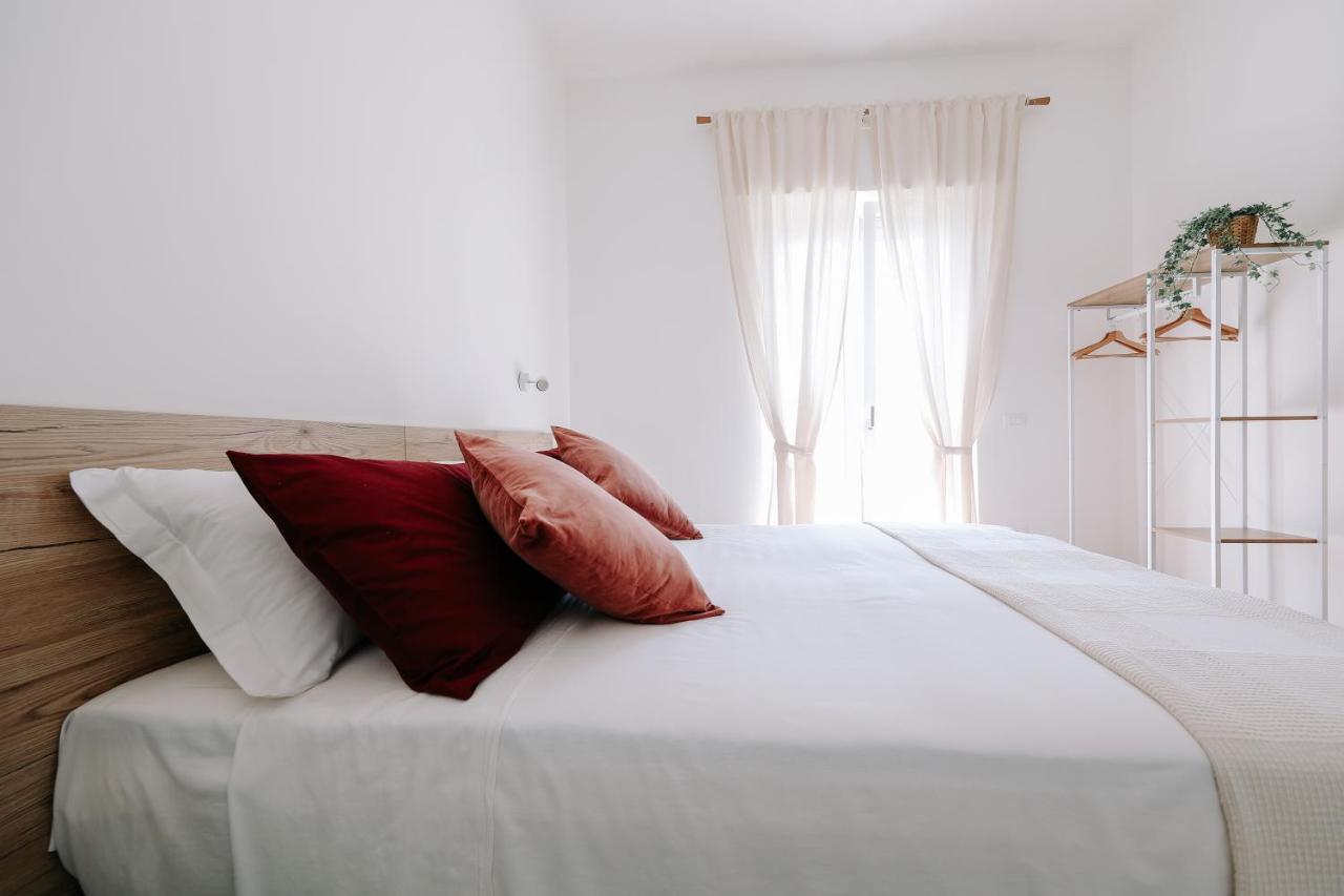 Primo Rent Room เมซานเย ภายนอก รูปภาพ