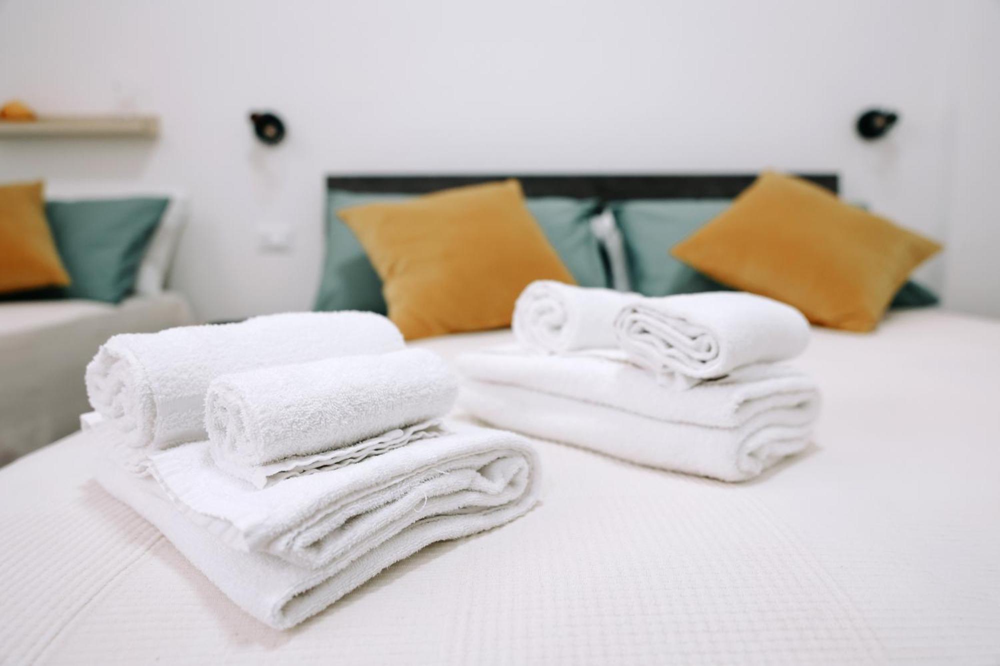 Primo Rent Room เมซานเย ภายนอก รูปภาพ