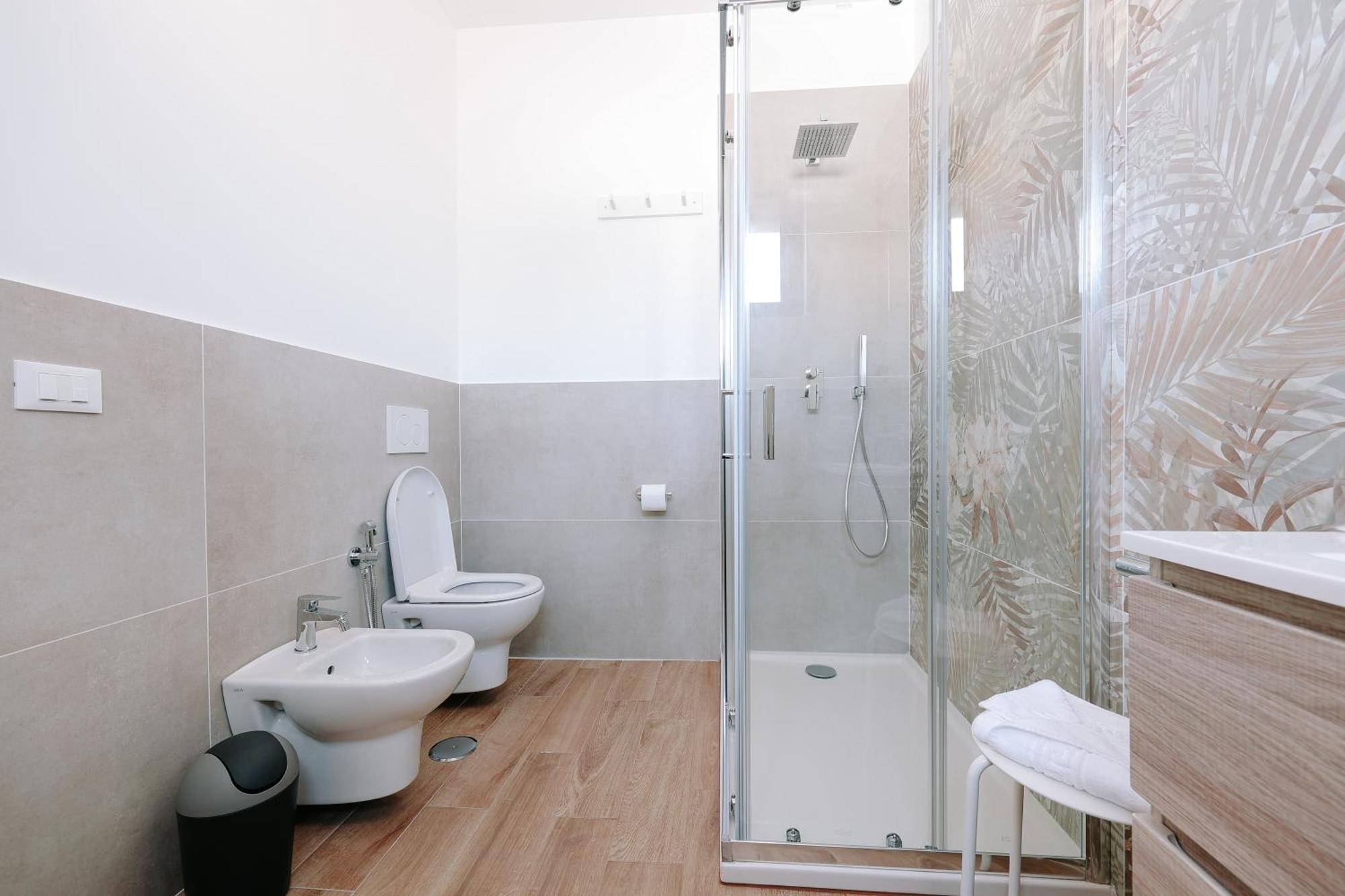 Primo Rent Room เมซานเย ภายนอก รูปภาพ